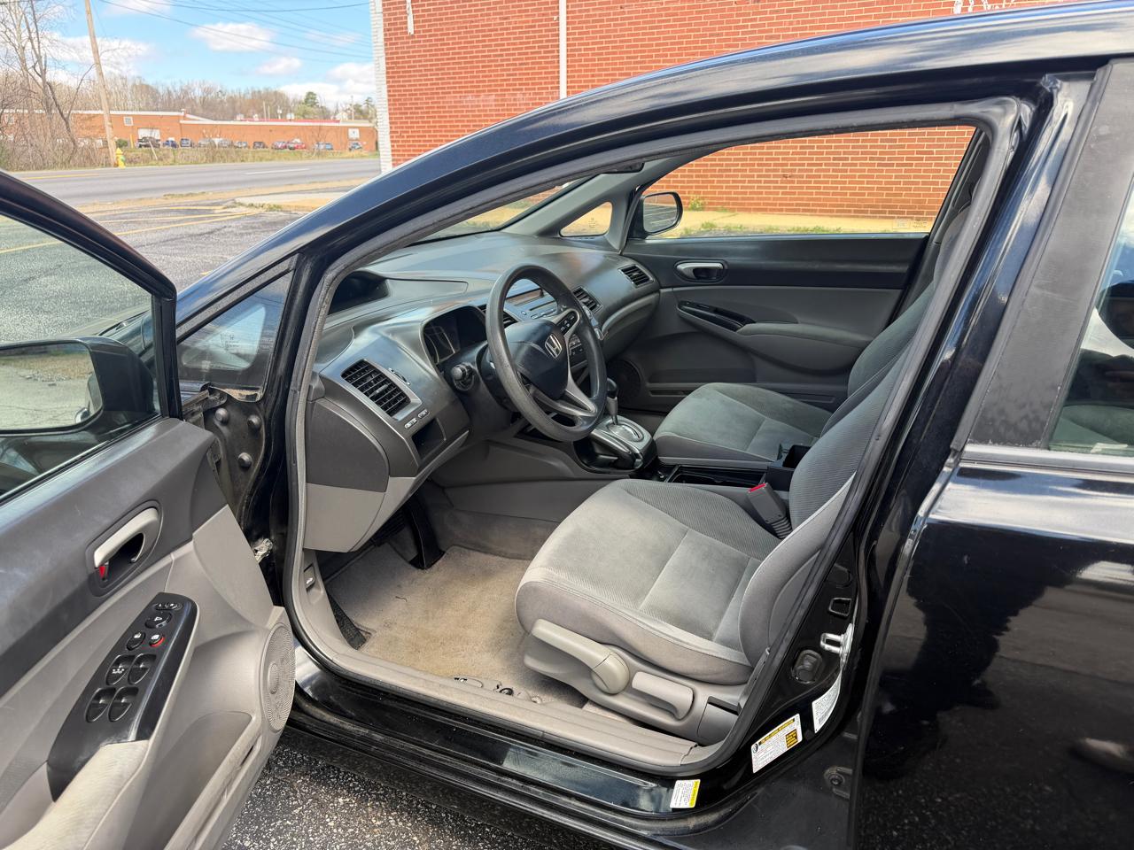 Honda Civic LX sedan 2010