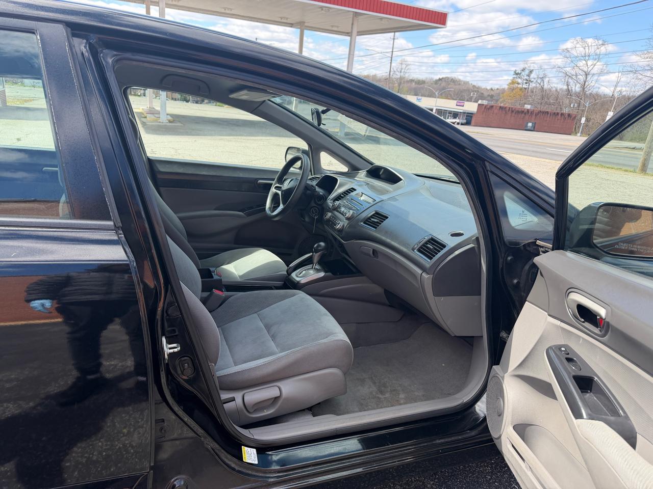 Honda Civic LX sedan 2010