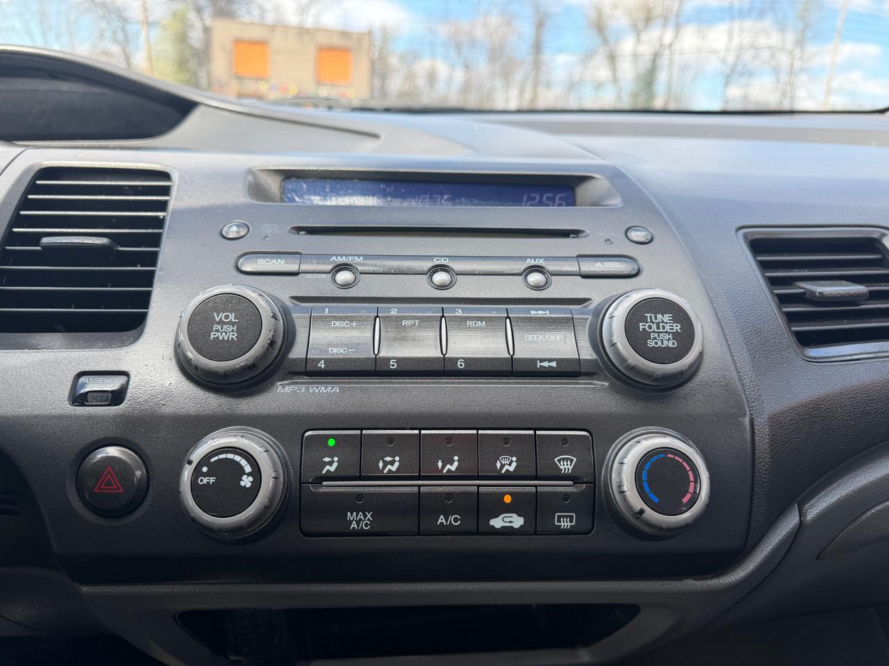 Honda Civic LX sedan 2010