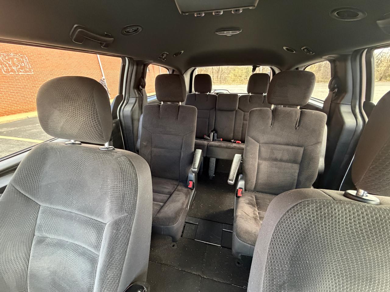 Dodge Grand Caravan SE 2017