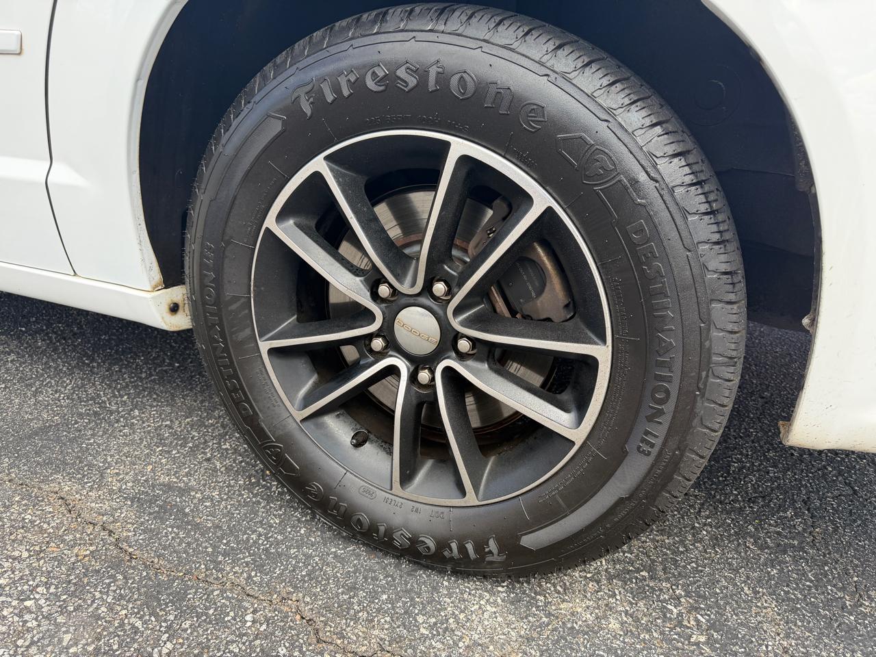 Dodge Grand Caravan SE 2017