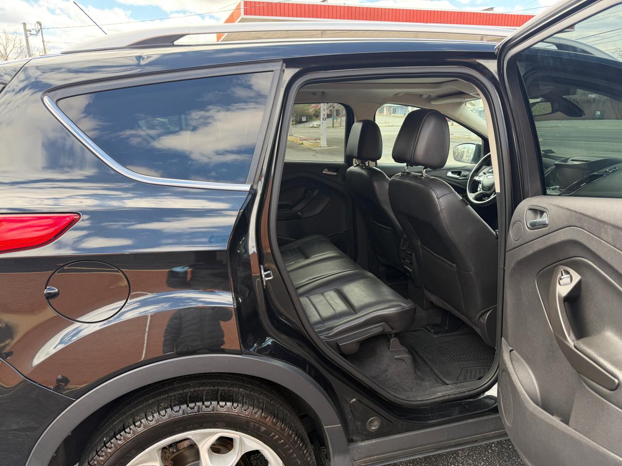 Ford Escape Titanium FWD 2015