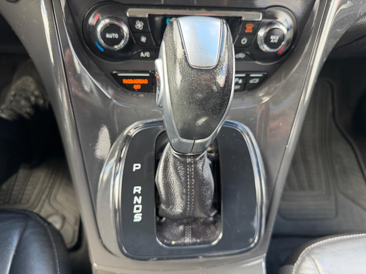 Ford Escape Titanium FWD 2015