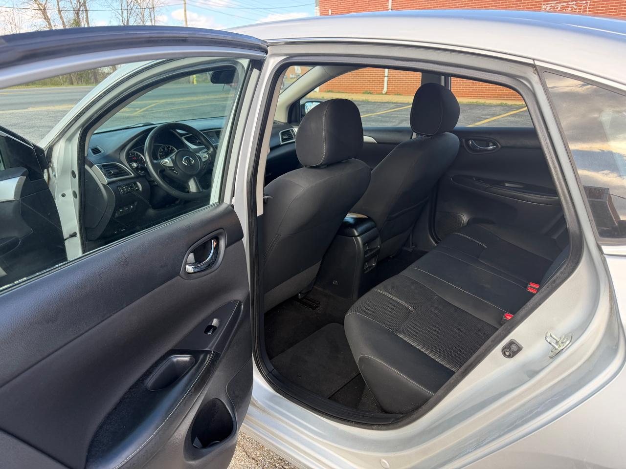 Nissan Sentra S Sedan 2018