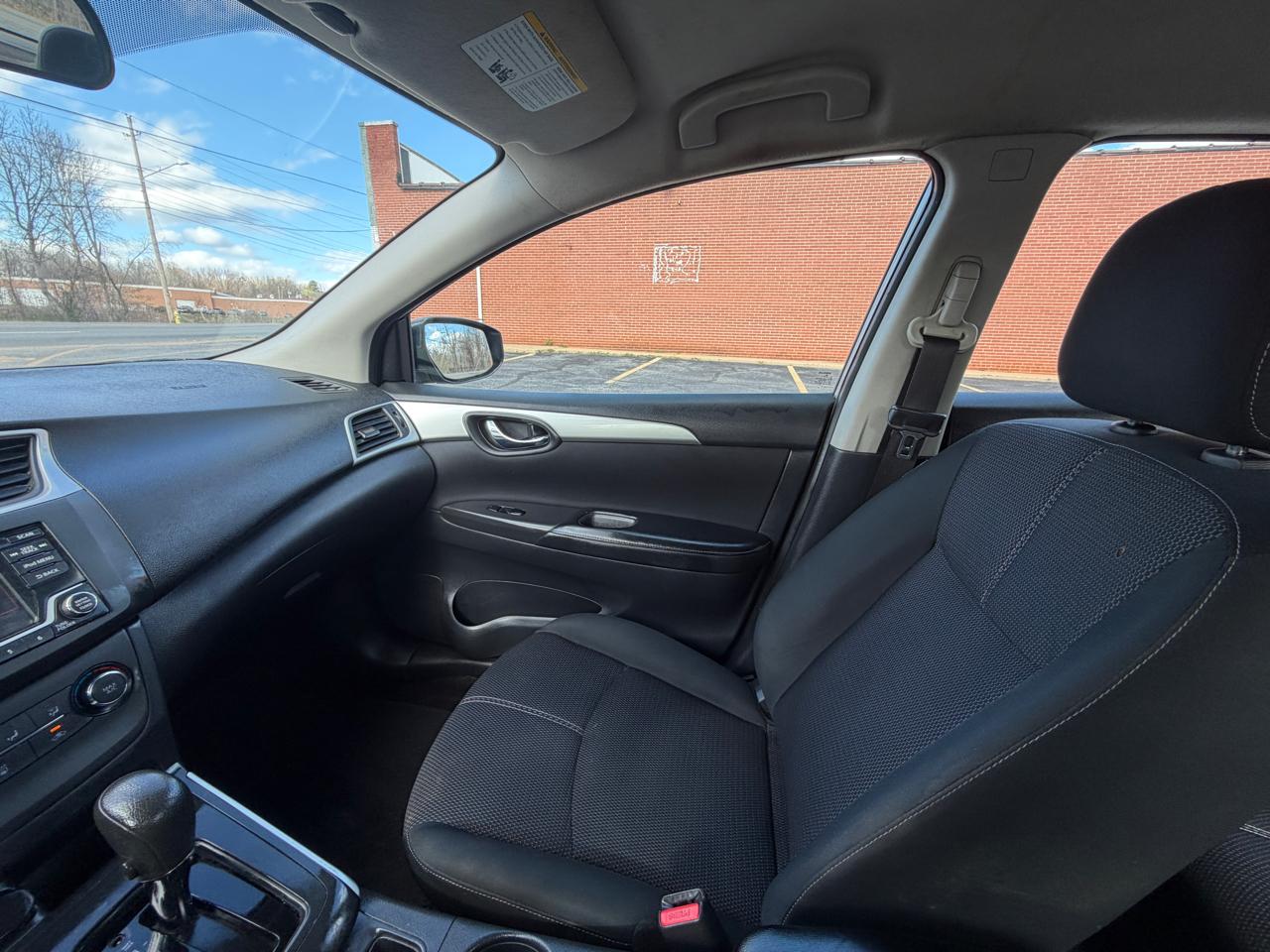 Nissan Sentra S Sedan 2018