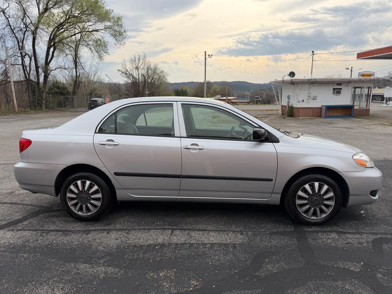 Toyota Corolla CE 2006