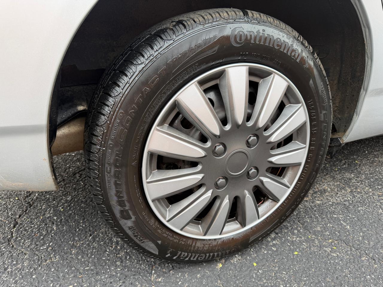 Toyota Corolla CE 2006