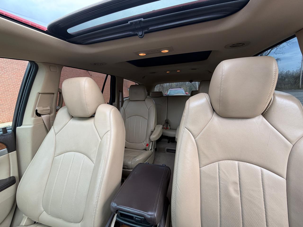 Buick Enclave Premium AWD 2012