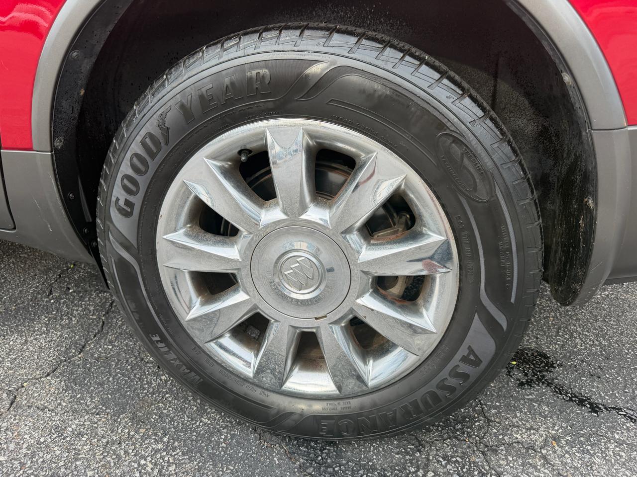 Buick Enclave Premium AWD 2012