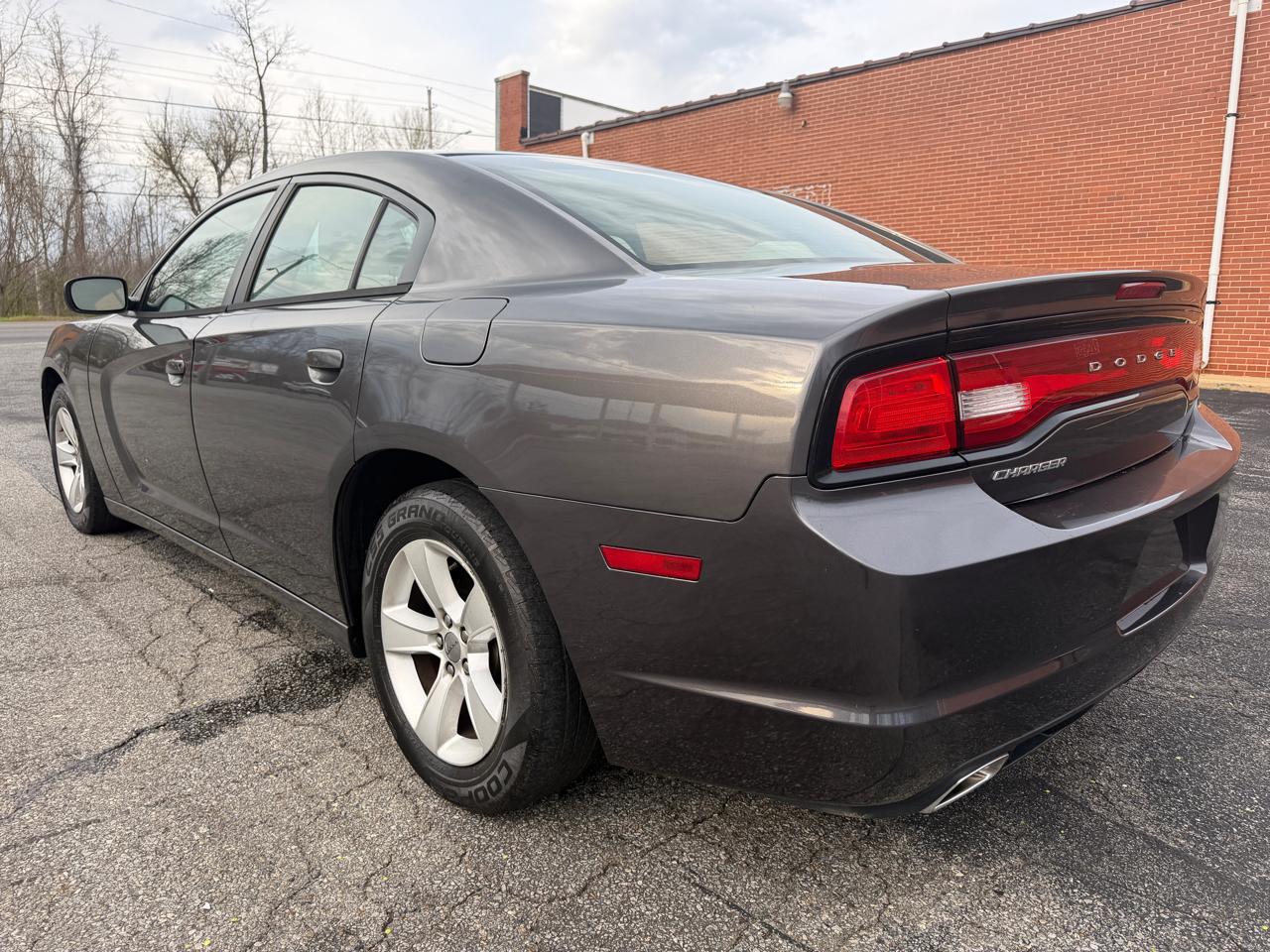 Dodge Charger SE 2014