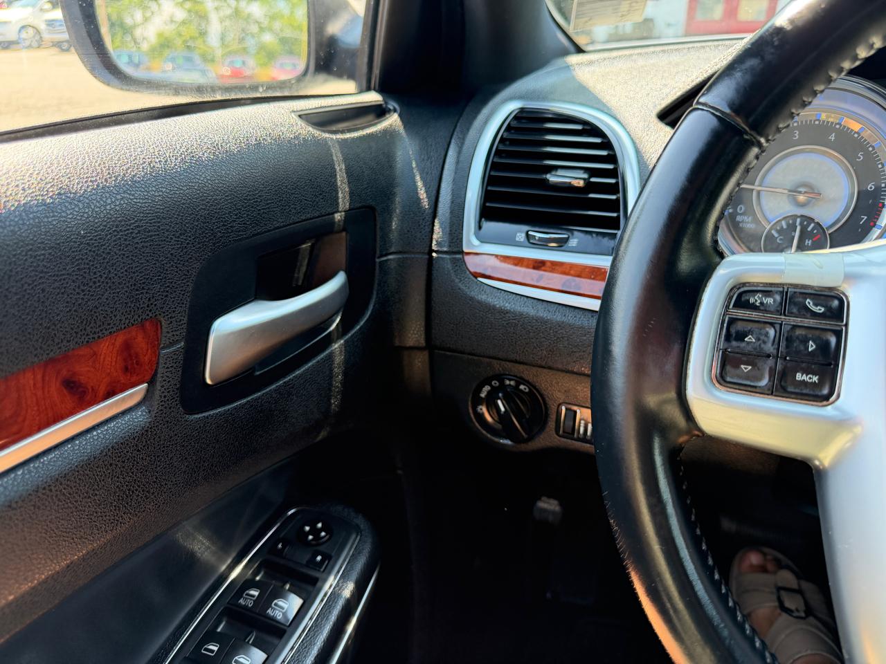 Chrysler 300 RWD 2014