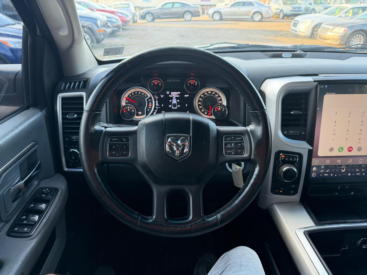 RAM 1500 SLT Crew Cab SWB 4WD 2014