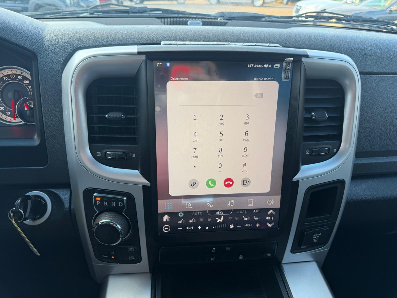 RAM 1500 SLT Crew Cab SWB 4WD 2014