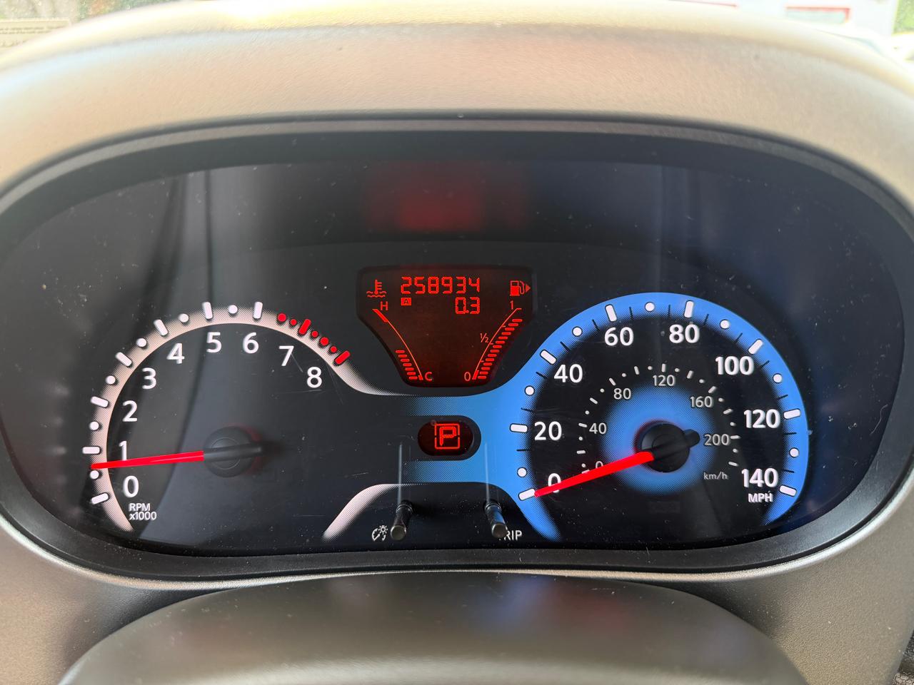 Nissan Cube 1.8 SL 2010