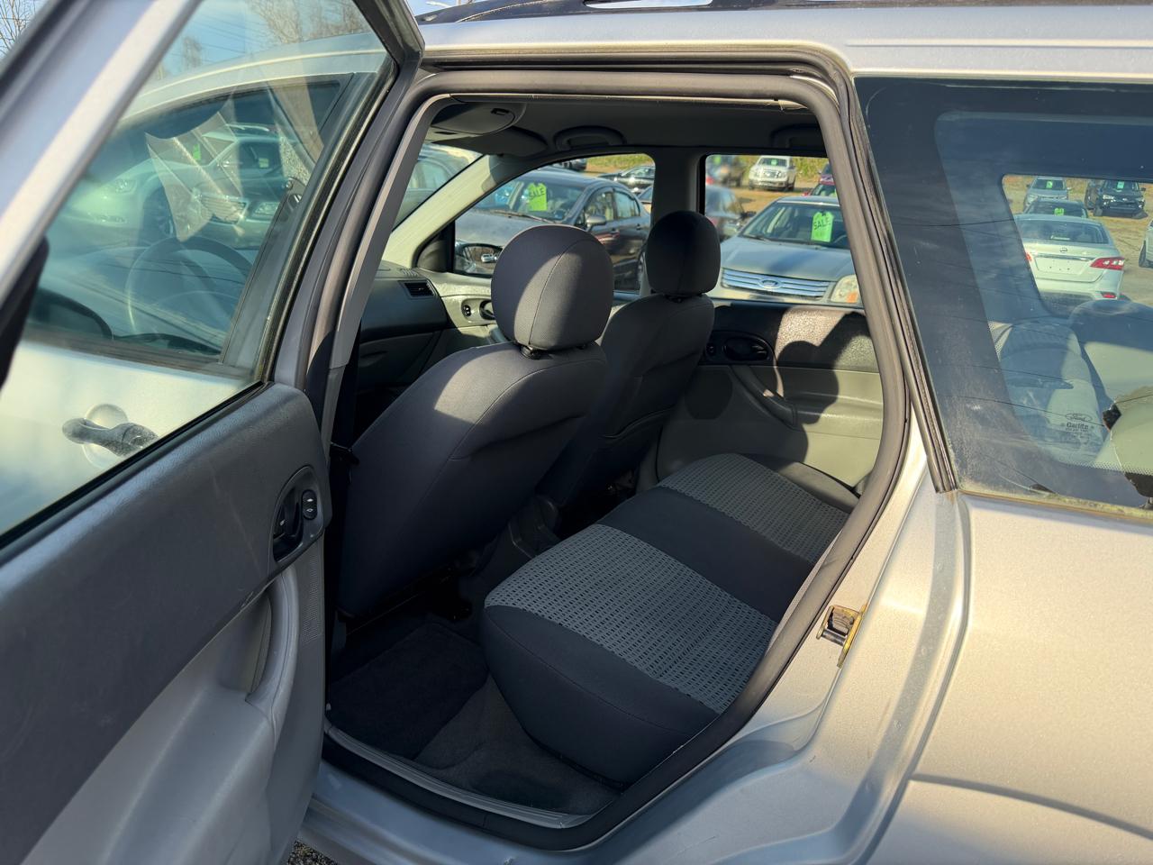 Ford Focus Wagon SE 2005