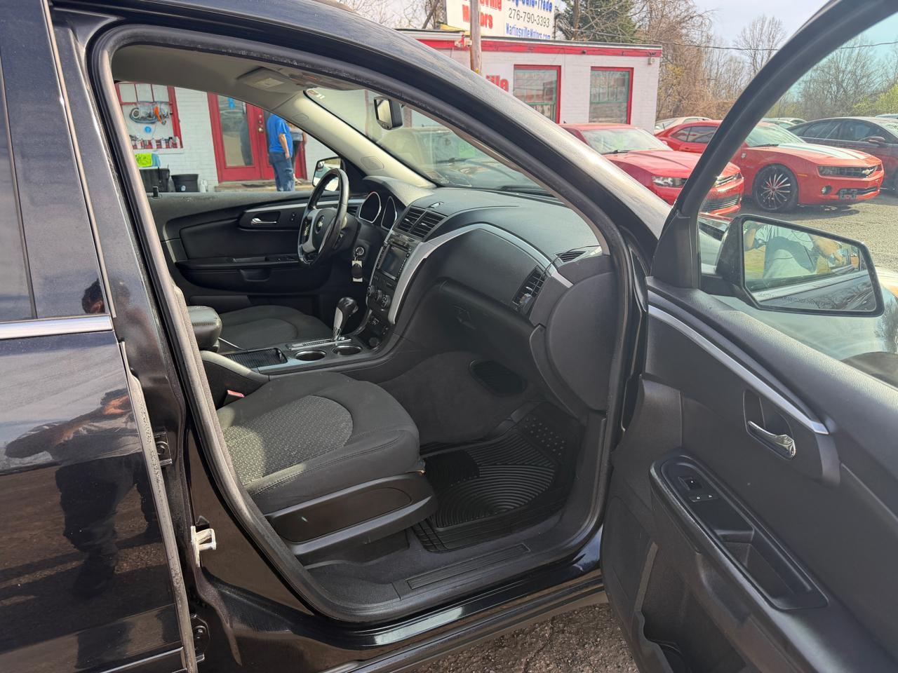 Chevrolet Traverse LT FWD 2012