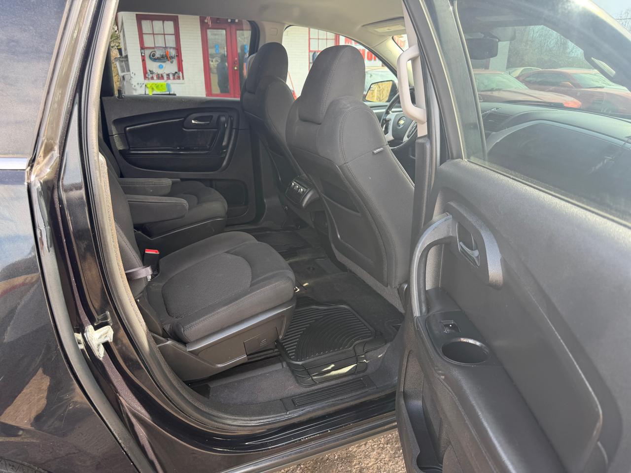 Chevrolet Traverse LT FWD 2012