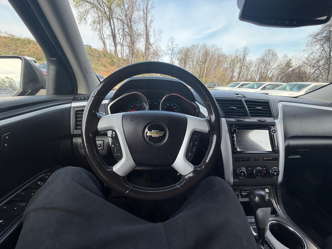 Chevrolet Traverse LT FWD 2012