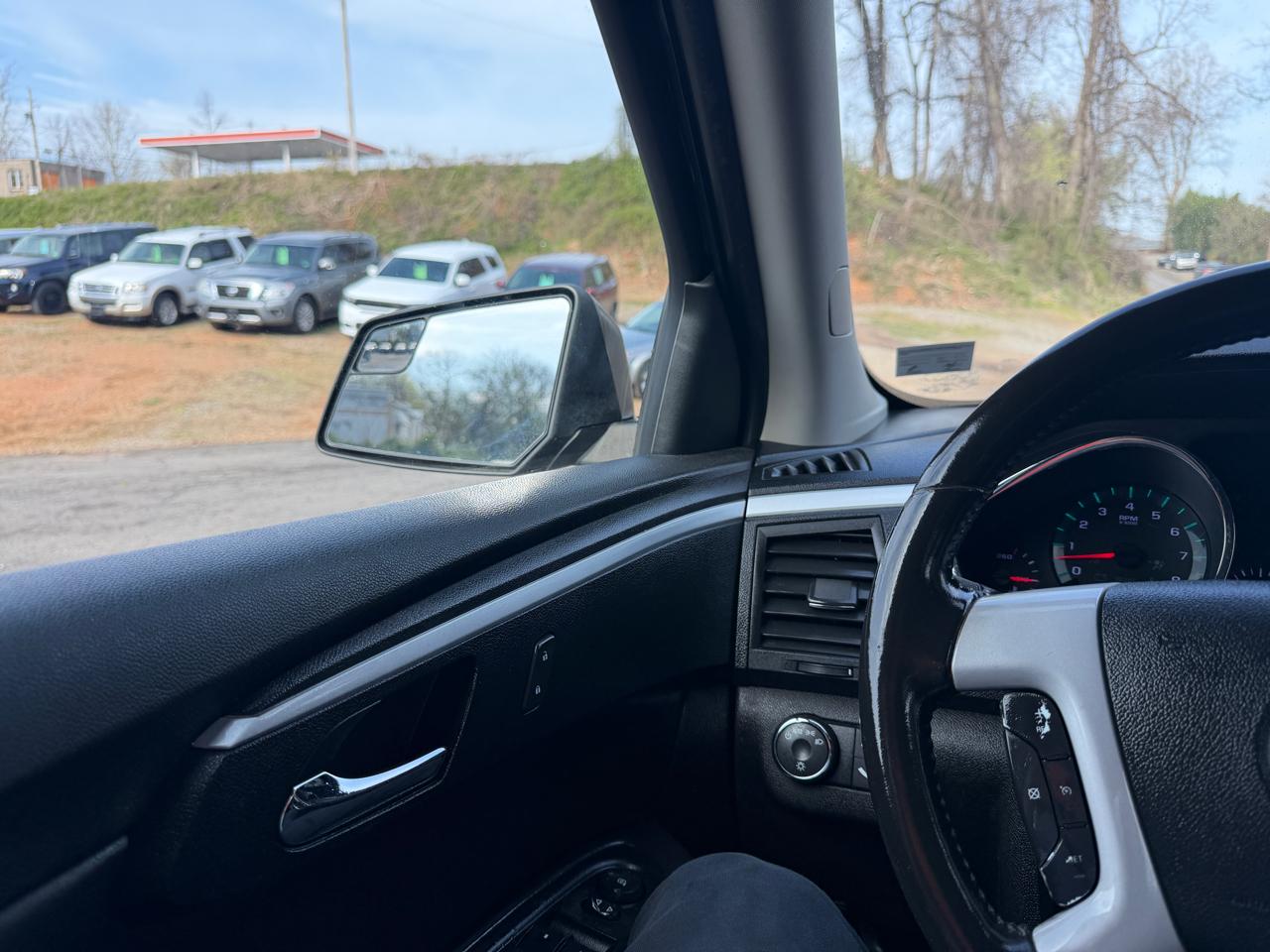 Chevrolet Traverse LT FWD 2012