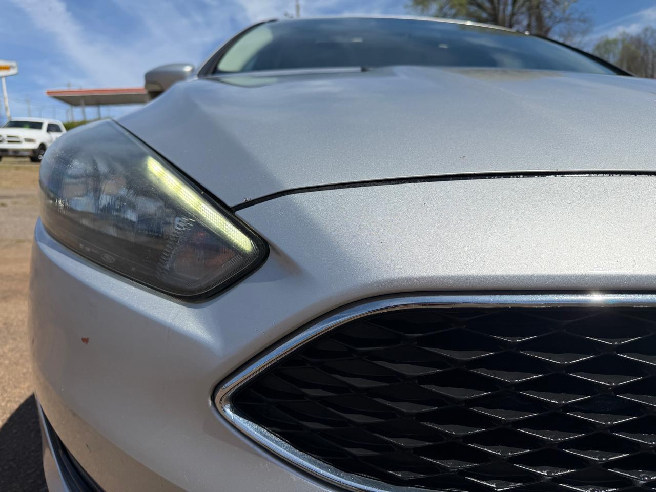 Ford Focus SEL Sedan 2017