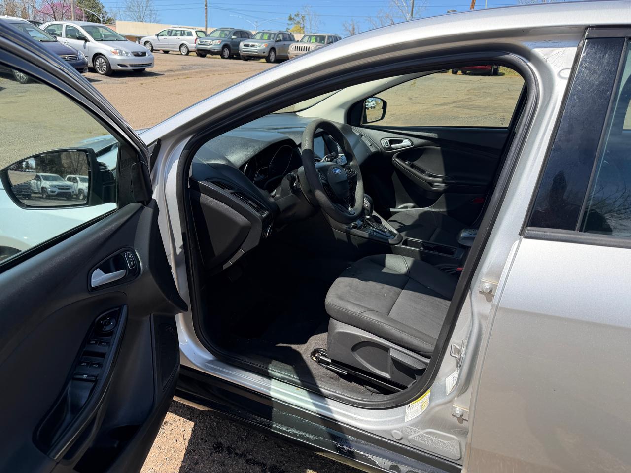 Ford Focus SEL Sedan 2017