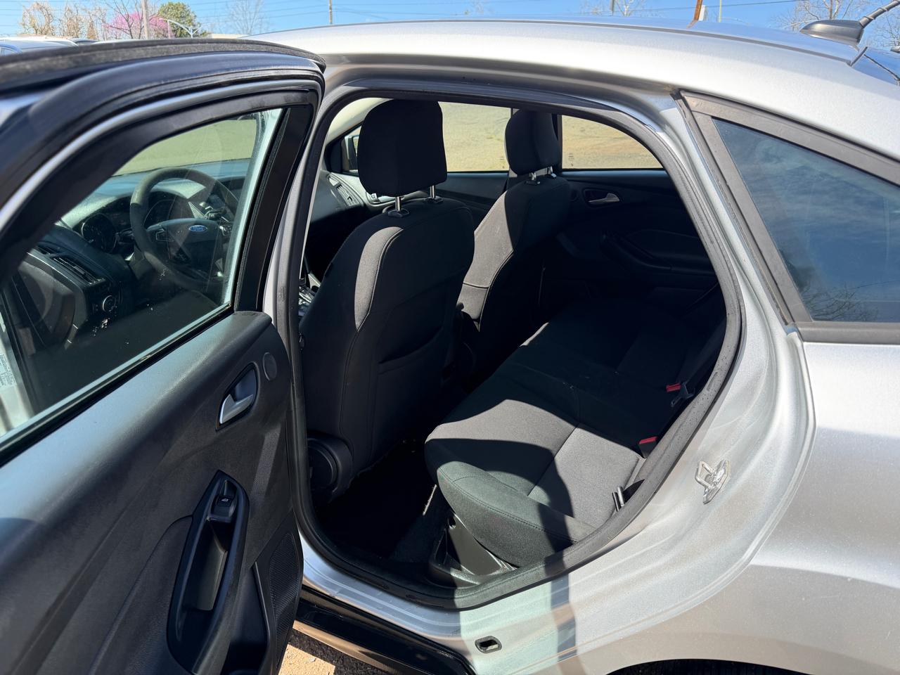 Ford Focus SEL Sedan 2017