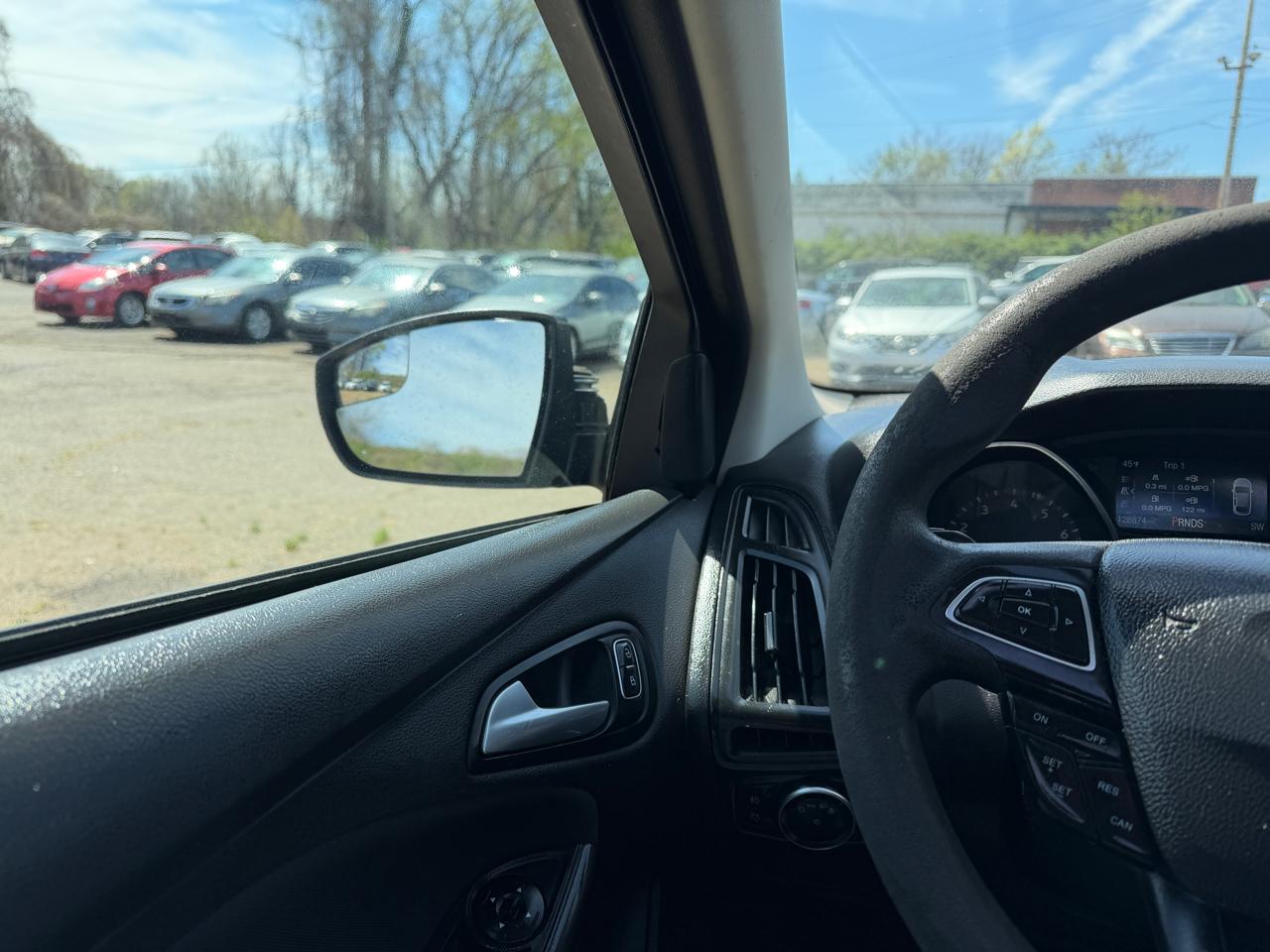 Ford Focus SEL Sedan 2017