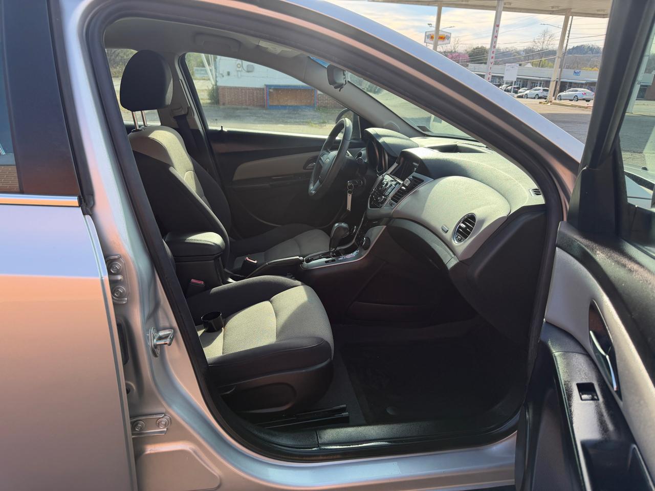 Chevrolet Cruze 2LS 2012