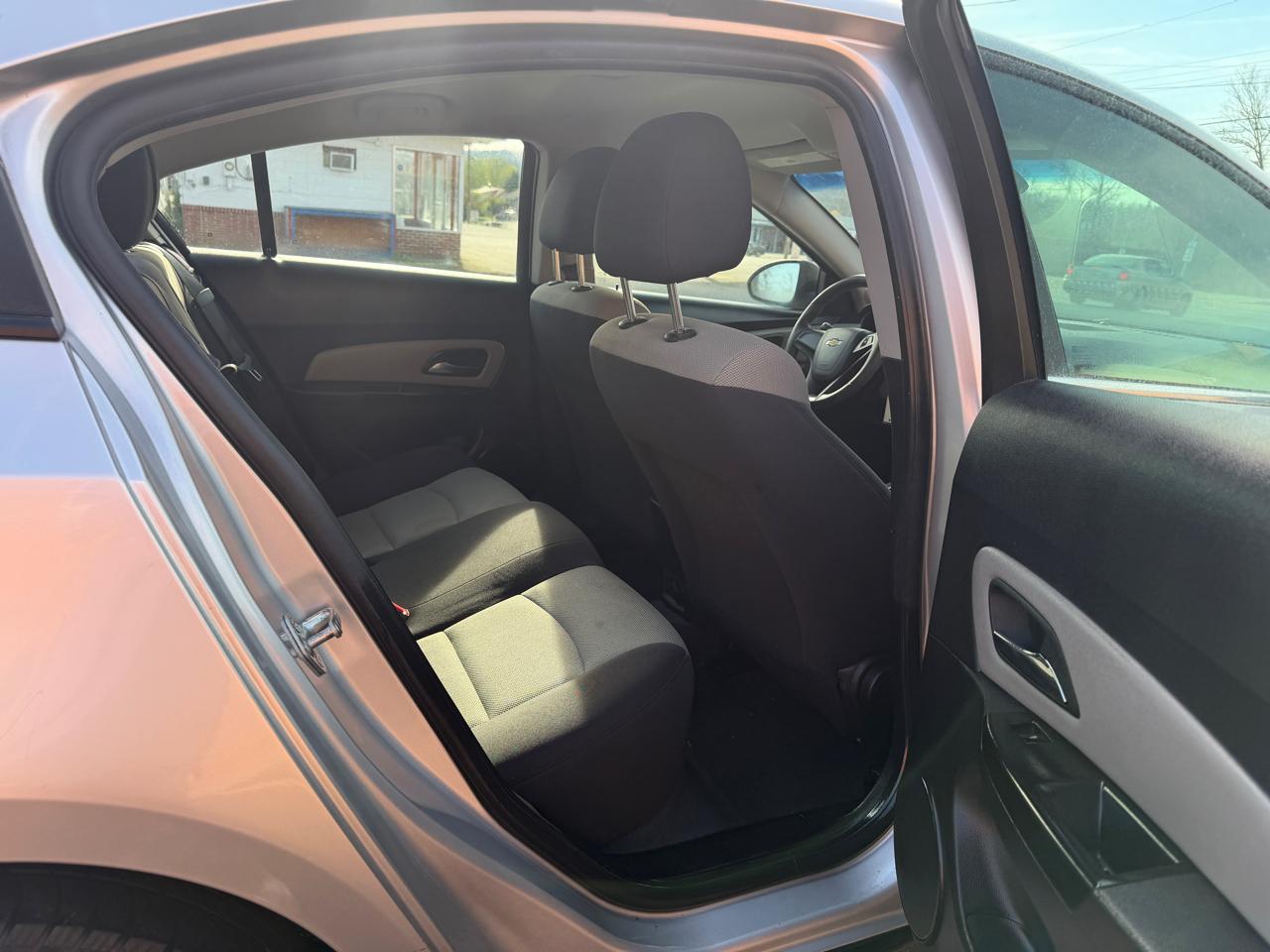 Chevrolet Cruze 2LS 2012