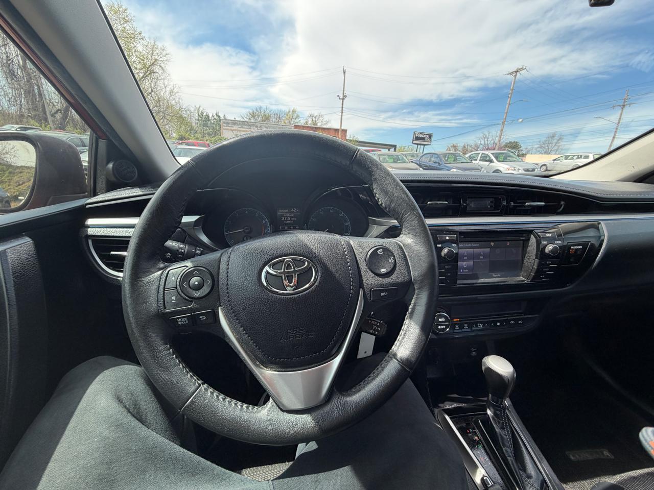 Toyota Corolla S Premium CVT 2014