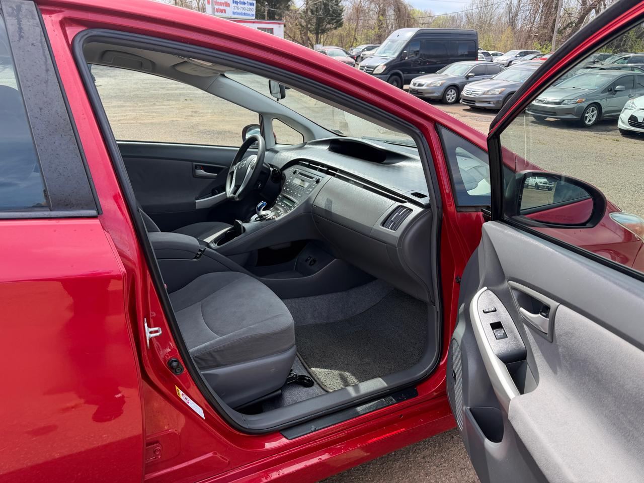 Toyota Prius Prius V 2010