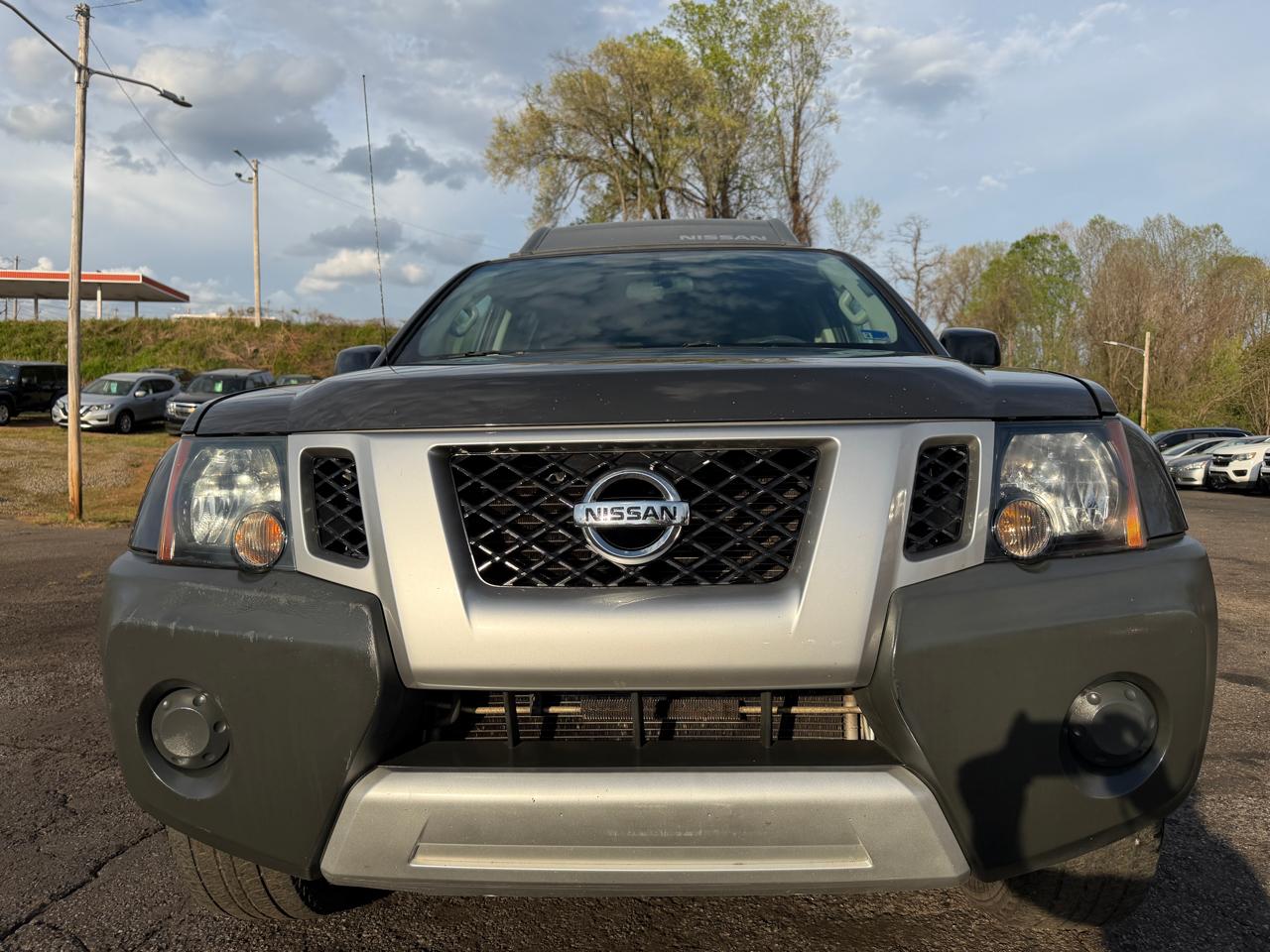 Nissan Xterra X 2015