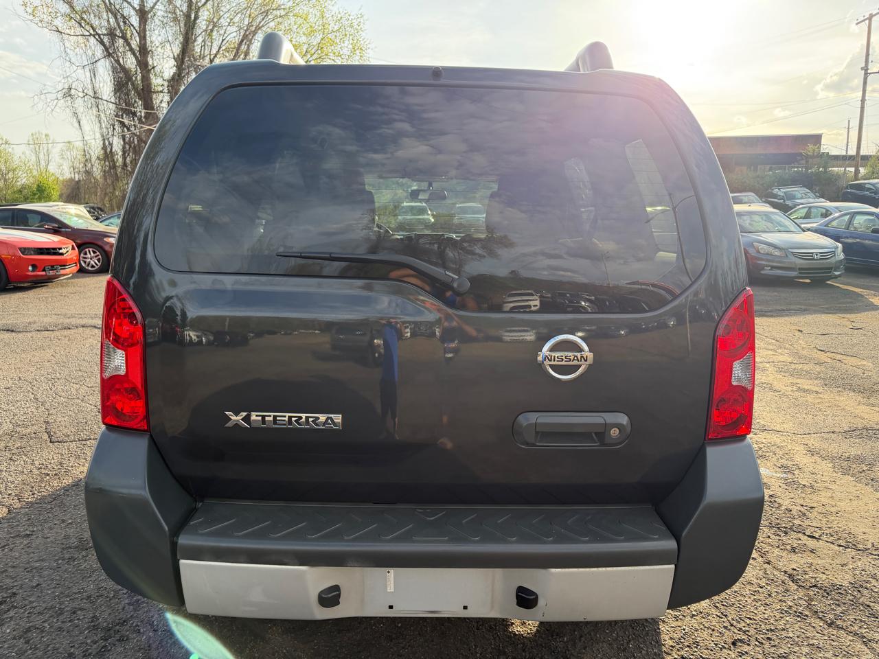 Nissan Xterra X 2015