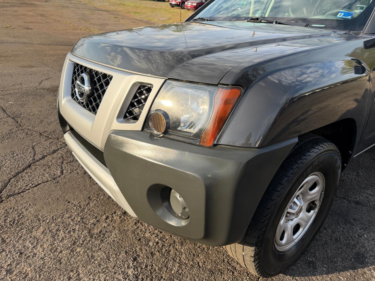 Nissan Xterra X 2015