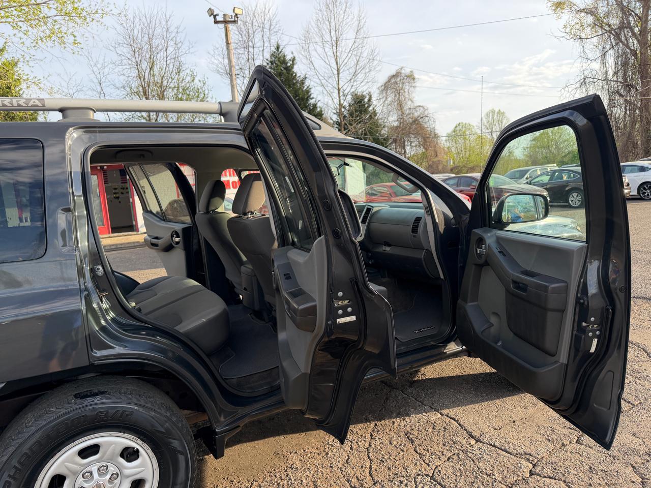 Nissan Xterra X 2015