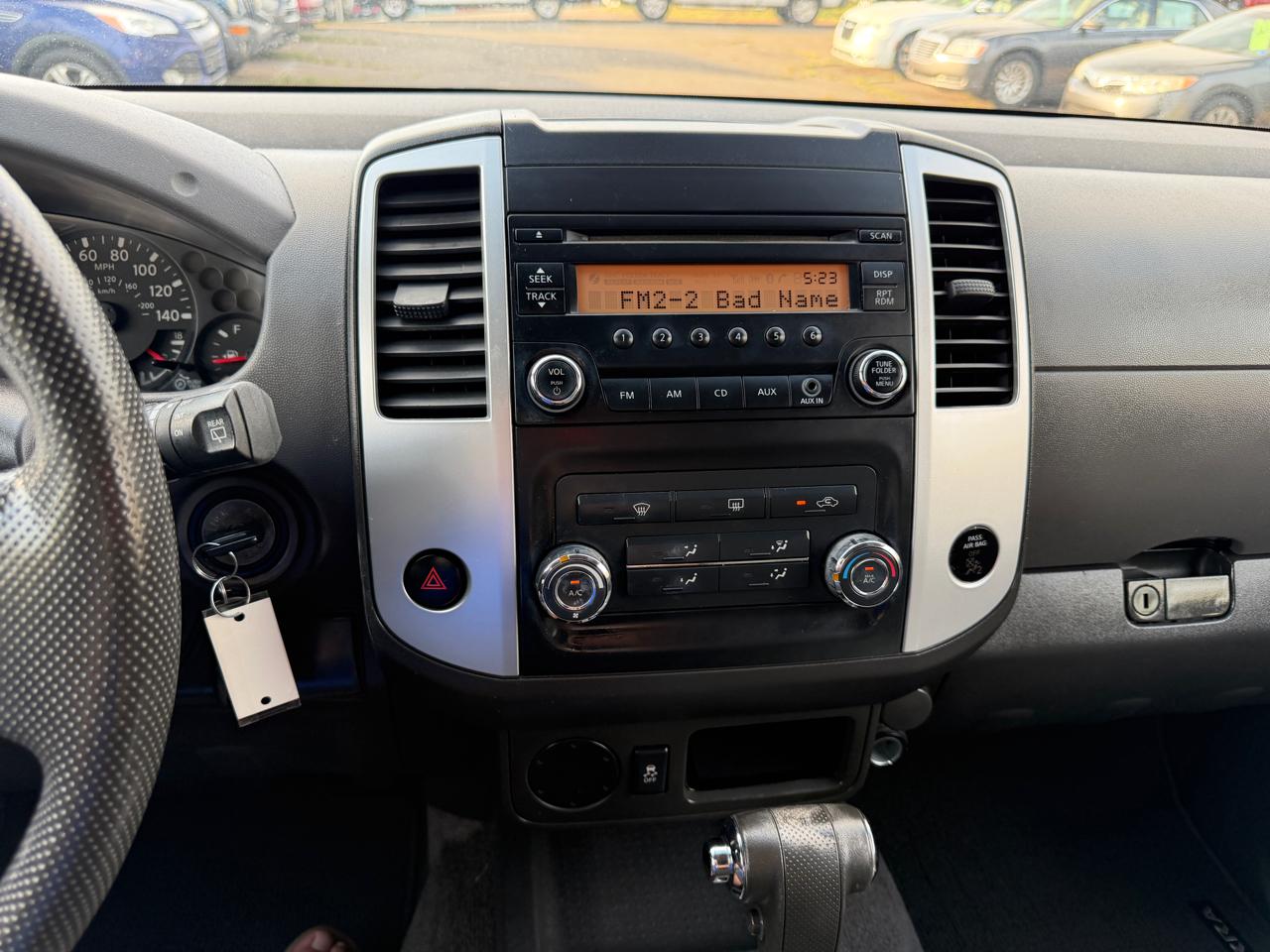 Nissan Xterra X 2015