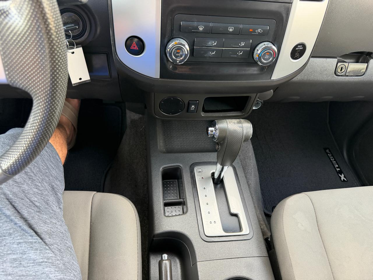 Nissan Xterra X 2015