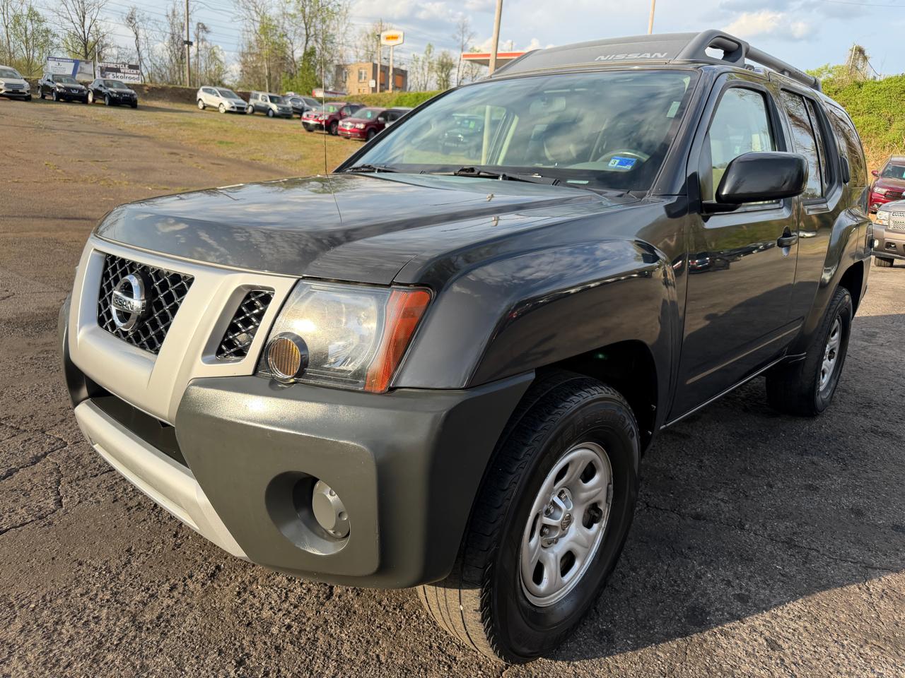 Nissan Xterra X 2015