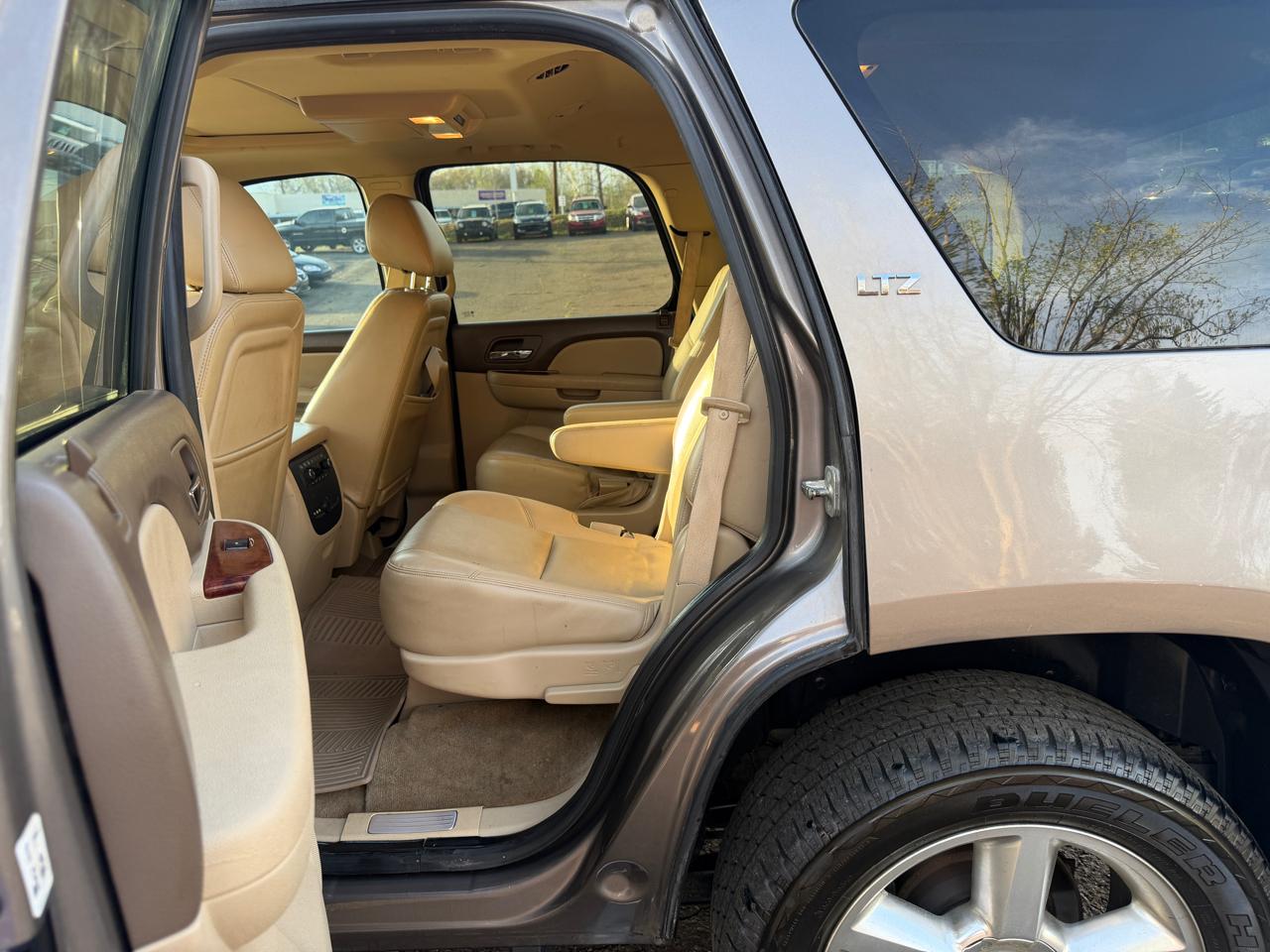 Chevrolet Tahoe LTZ 2013