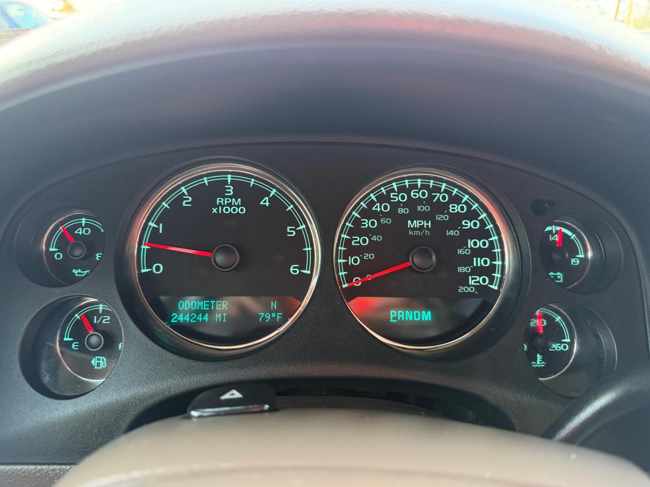 Chevrolet Tahoe LTZ 2013