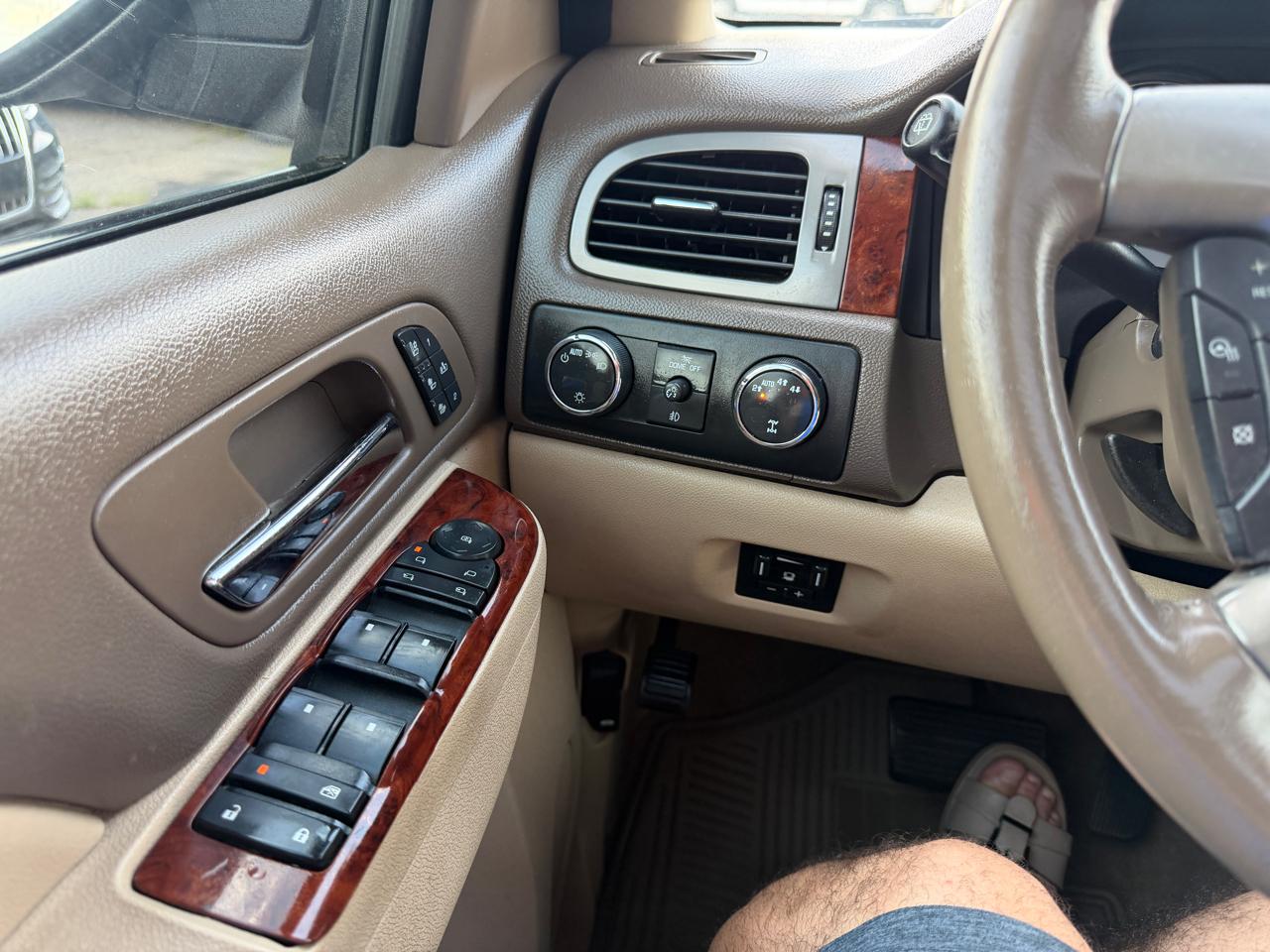 Chevrolet Tahoe LTZ 2013