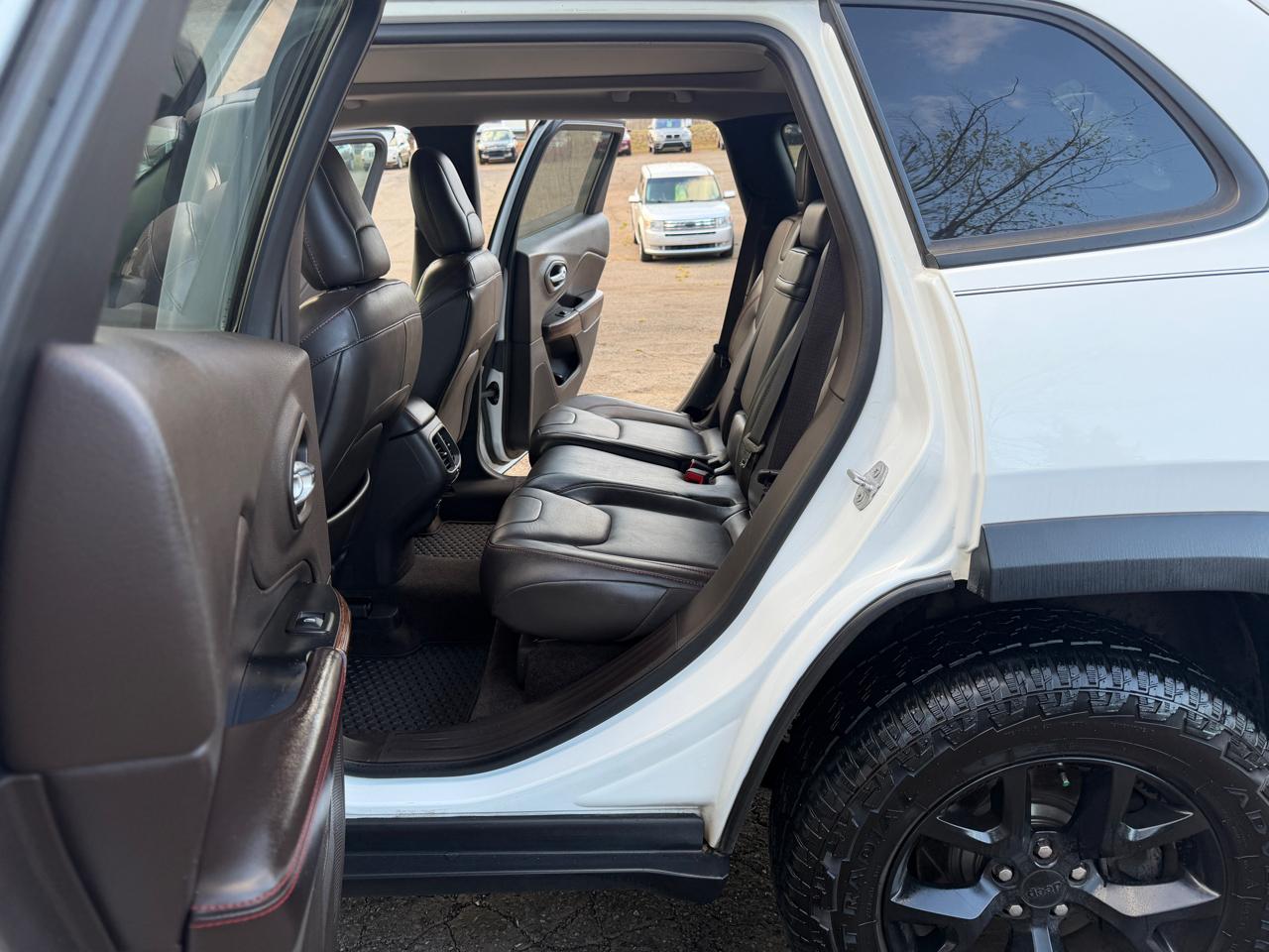 Jeep Cherokee Trailhawk 2015