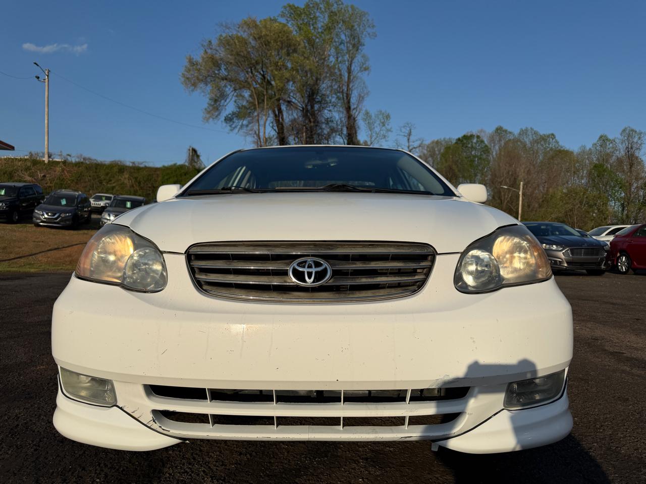 Toyota Corolla LE 2004