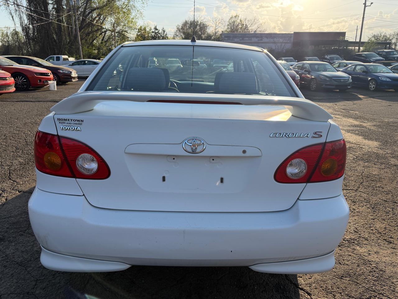 Toyota Corolla LE 2004