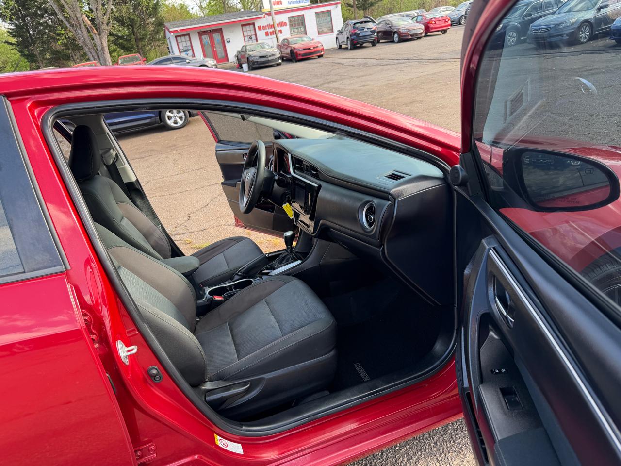 Toyota Corolla LE 2018