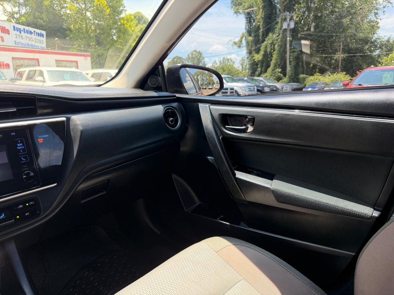 Toyota Corolla LE 2018