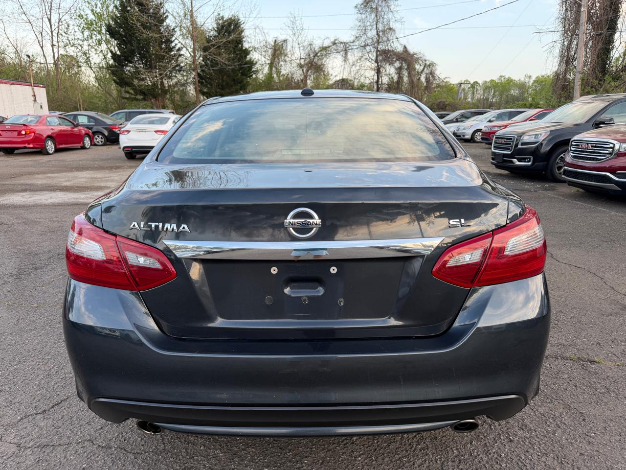 Nissan Altima 2.5 SV 2018