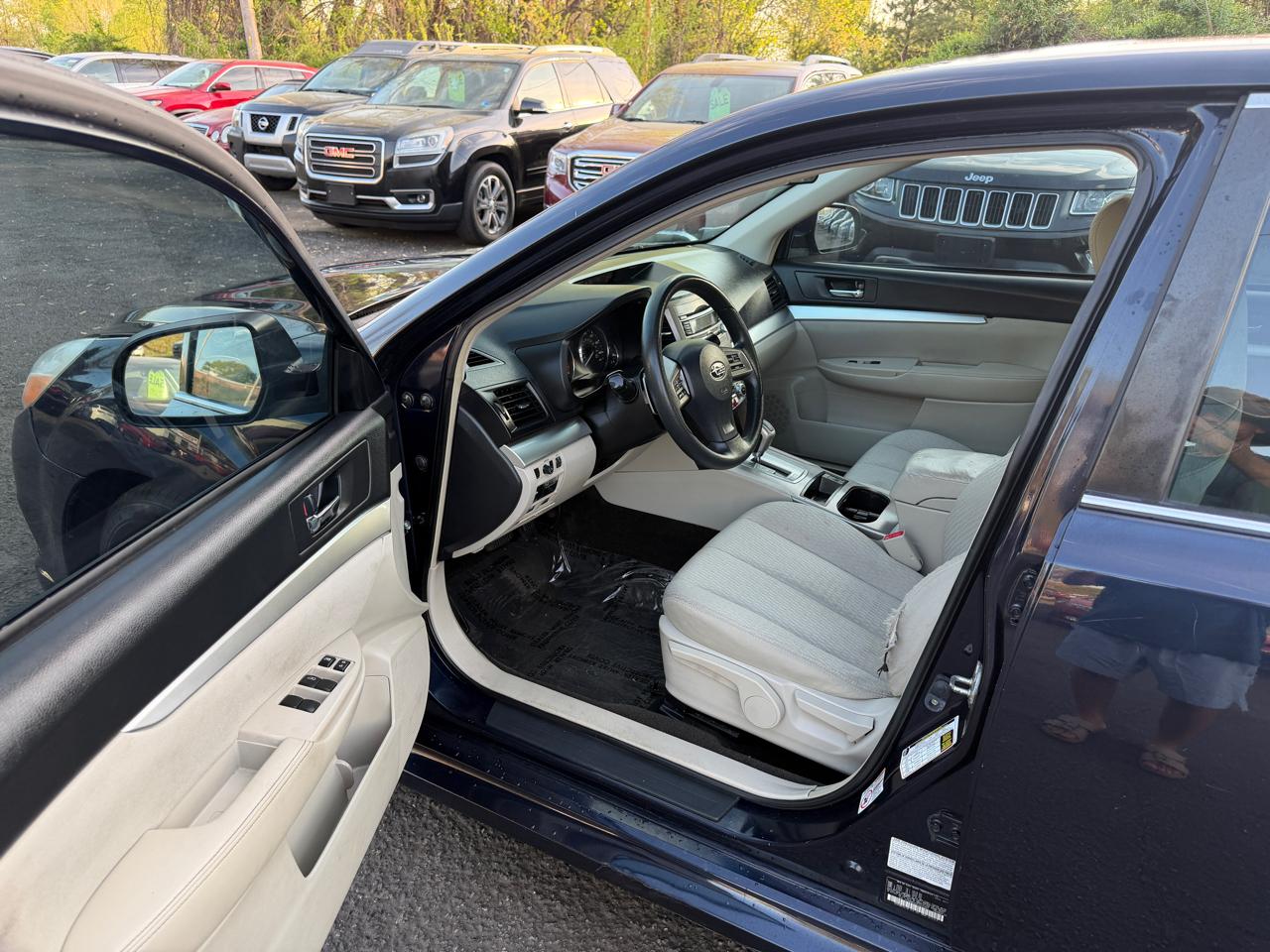 Subaru Legacy 2.5i 2012