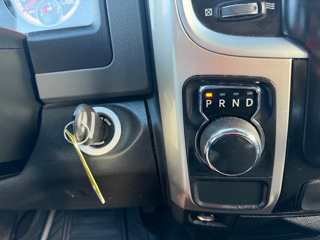 RAM 1500 SLT Quad Cab 2018