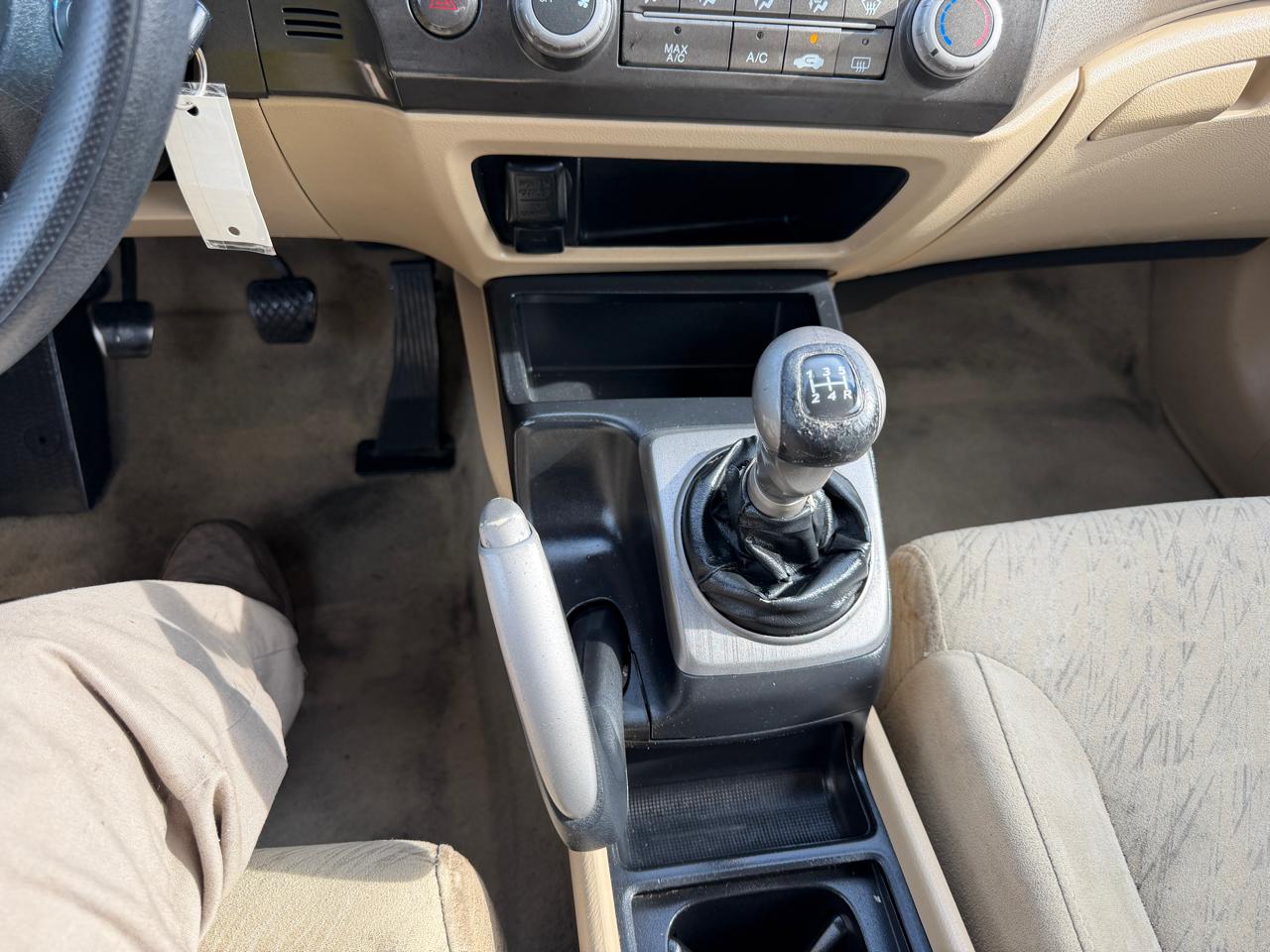 Honda Civic LX coupe 2008